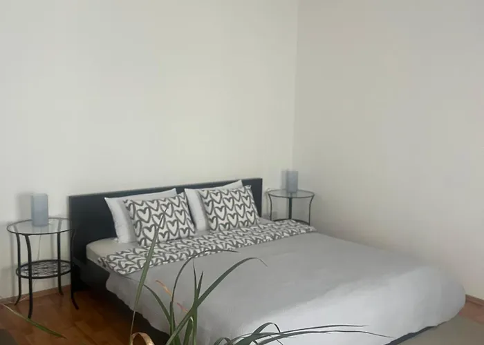 Cozy Comfort With Optional Parking