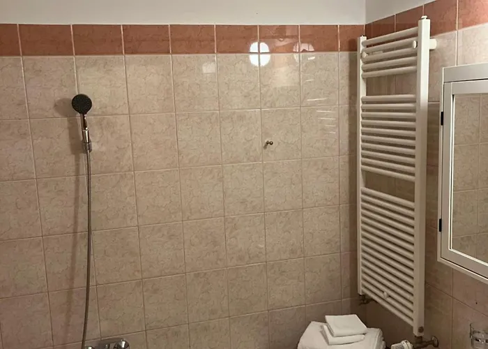 Cozy Comfort With Optional Parking * בודפשט